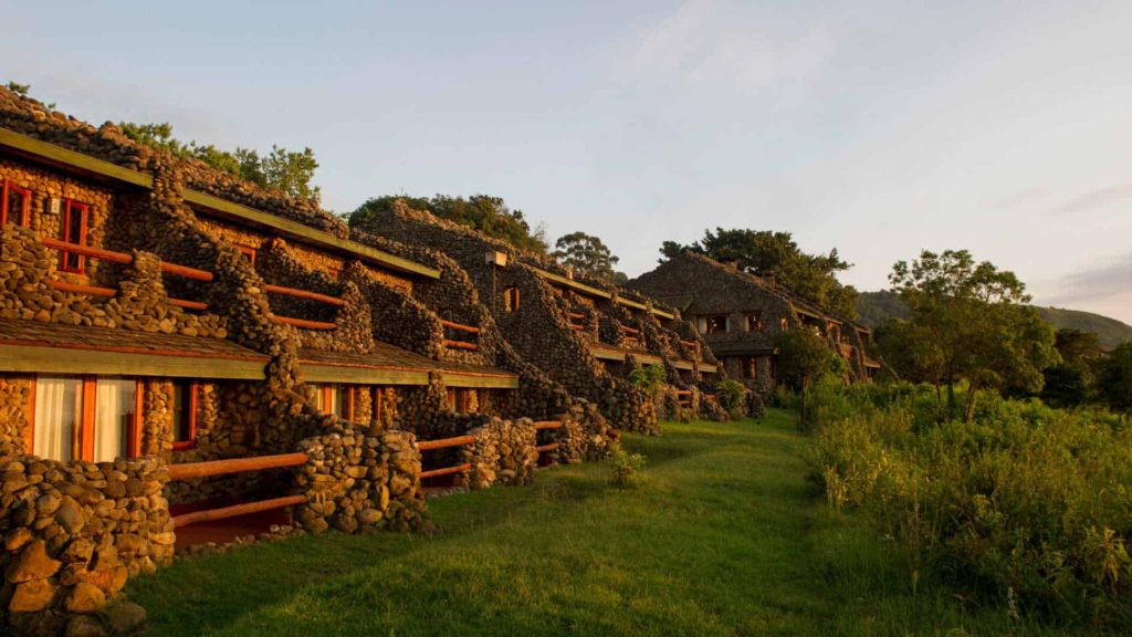 Ngorongoro serena lodge 