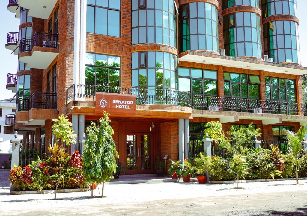 Senator Hotel